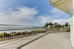 Dog Friendly Bay View Home with Nautical Decor Close to Beach - Image 2