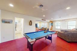 Dog friendly home with beautiful ocean view game room and easy beach access - Image 5