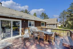 Home near the beach with furnished deck gas grill and outdoor firepit - Image 2
