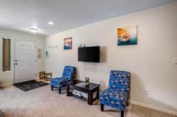 Beachside home with central AC washer dryer 1 minute walk to beach - Image 4