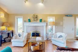 Stunning coastal home with ocean views firepit and media room walk to beach - Image 5
