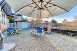 Home near the beach with fire pit gas fireplace and ping pong - Image 2