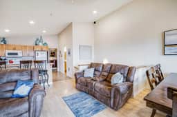 Just Across Street from Beach Ocean Views and Bright Interior Dog friendly - Image 4