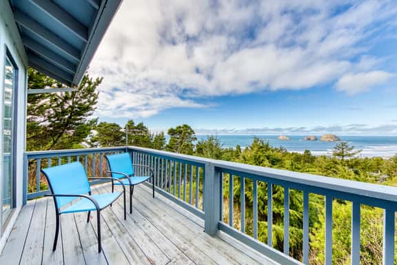 Stunning home with ocean view spacious deck with nice view - Image 1