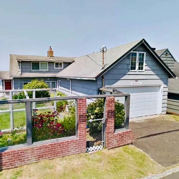Oceanfront Escape | Million-Dollar Views, Family & Dog Friendly - Image 1