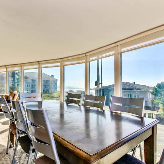 Unique and spacious home with private hot tub game room and great ocean views - Image 1