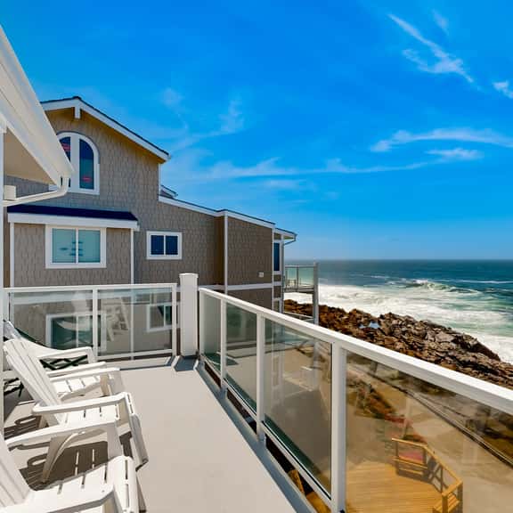 Oceanfront home with picture windows balcony and elevator watch for whales - Image 1