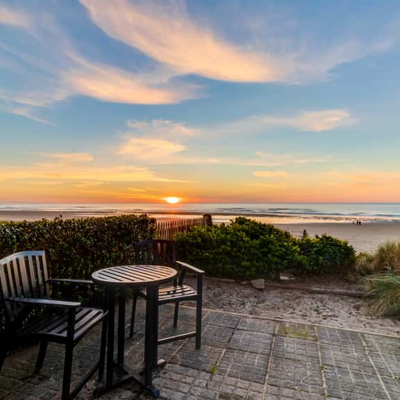 Dog Friendly Waterfront Bungalow Just Steps to the Sand and Waves - Image 1