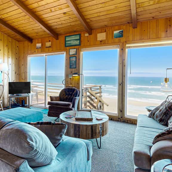Ocean front home with spacious deck and beach access near shops and restaurants - Image 1