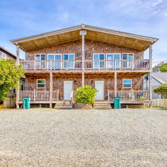 Large Sunny Duplex with Ocean Views and Nearby Beach Access Dogs OK - Image 1