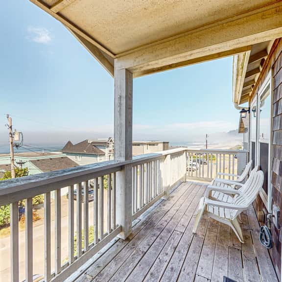 Gorgeous ocean view home with hot tub game room steps to beach - Image 1