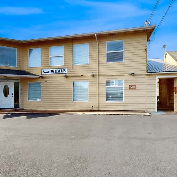 Lovely Studio with Great View and Nearby Beach Access Dogs Welcome - Image 1