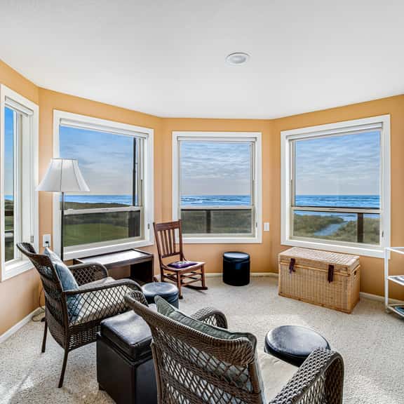 Oceanfront Home with Incredible Views Patio Deck and WiFi Steps to the Beach - Image 1