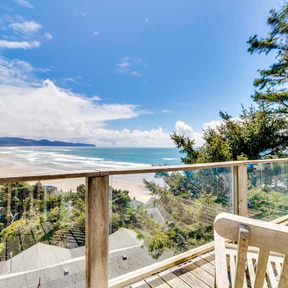 Hand Built Gem with Two Large Decks and Incredible Views 1 4 Mile to the Beach - Image 1