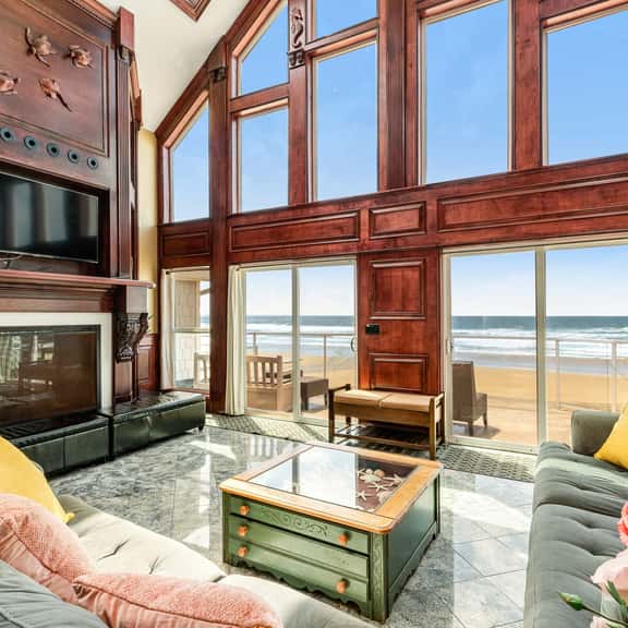 Oceanfront Villa with WiFi Private Hot Tub Balconies Beach Access and Game Room - Image 1
