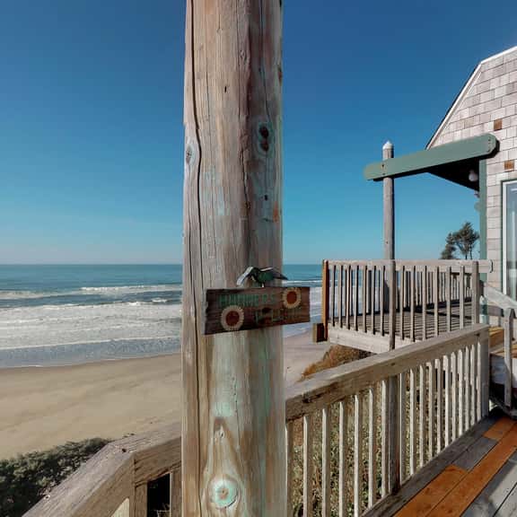 Dog Friendly Oceanfront House with Stunning Views Multi Level Deck and Fireplace - Image 1