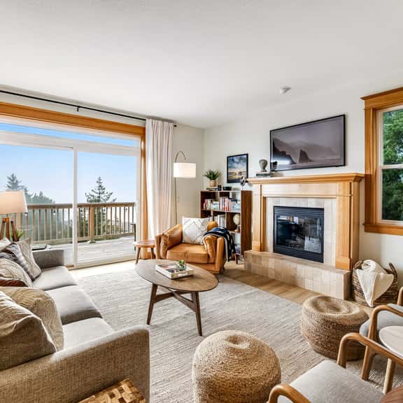 Dog friendly home with ocean views deck washer dryer grill and fireplace - Image 1