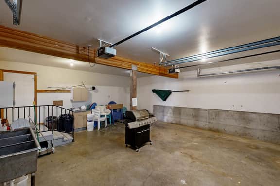 Spacious family home near the beach with ocean view large deck free WiFi and more