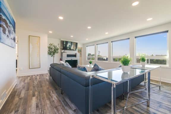 Renovated lake ocean view retreat with hot tub outdoor living and fireplace - Image 3