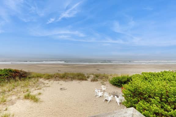 Oceanfront home with great views high speed WiFi and direct beach access