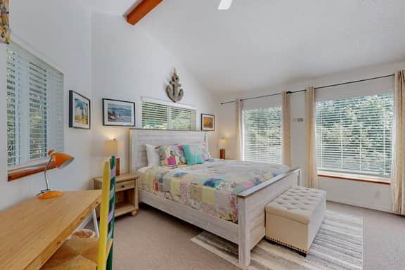 Family friendly ocean view home with spacious deck walk to beach books and games
