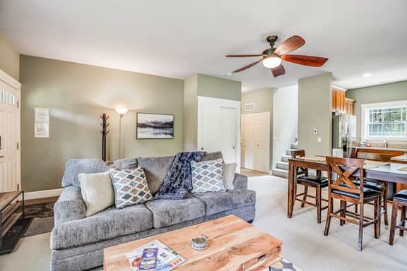 Cozy coastal retreat with deck grill firepit and WiFi walk to beach