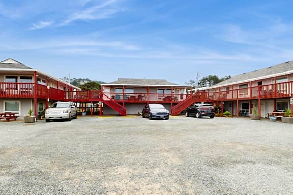 Dog Friendly Waterfront Condo with Ocean Views and Nearby Beach Access