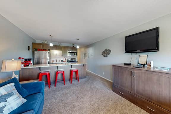 Third floor beachfront condo with a balcony full kitchen and ocean views
