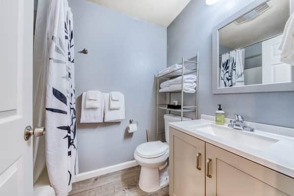 Two Dog Friendly Studios with Full Kitchen and Kitchenette Walk to the Beach