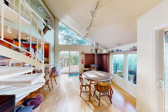 Dog-Friendly Bayfront Escape w/ hot tub, decks & beach access