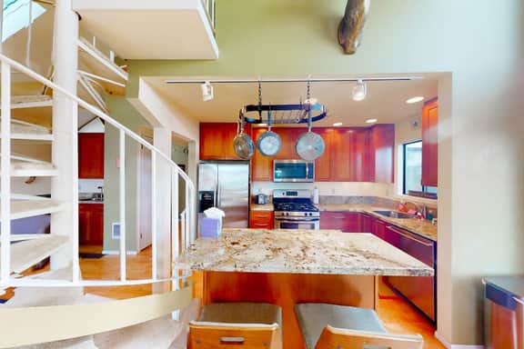 Dog-Friendly Bayfront Escape w/ hot tub, decks & beach access