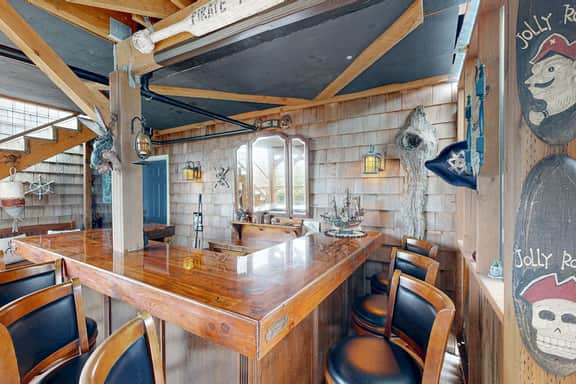Spacious home with Ocean Views game room office deck patio and grill dogs ok