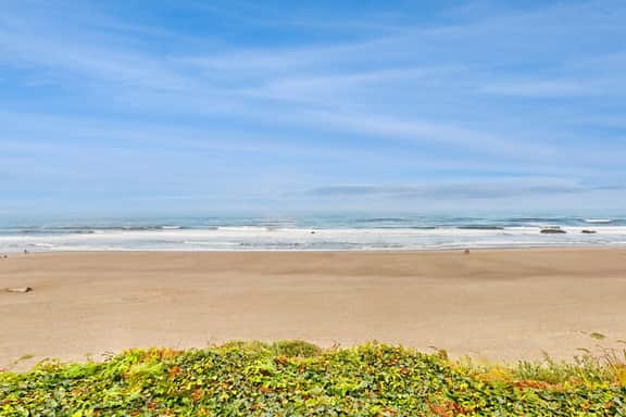 Oceanfront Escape | Million-Dollar Views, Family & Dog Friendly