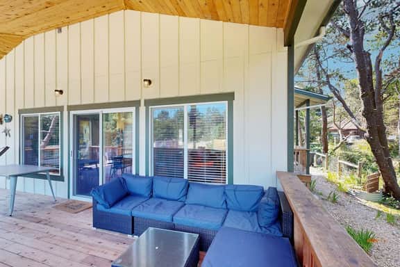 Newly constructed home with firepit and large deck walk to the beach and golf