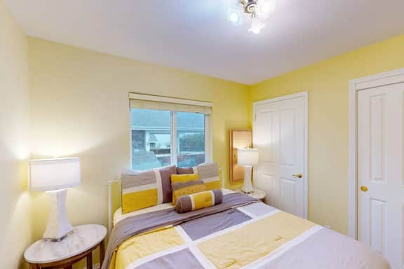 Dog friendly house with ocean view and entertainment walk to beach