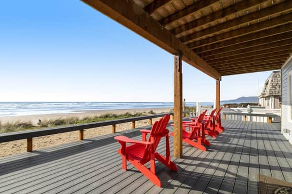 Dog friendly waterfront rental just steps from the beach and restaurants