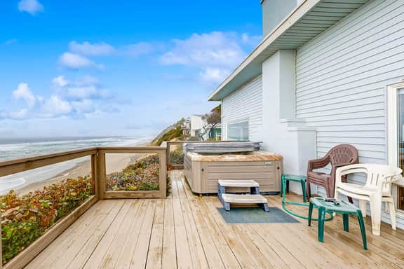 Charming Oceanfront Two Story Home Private Hot Tub Deck Gas Grill and Views