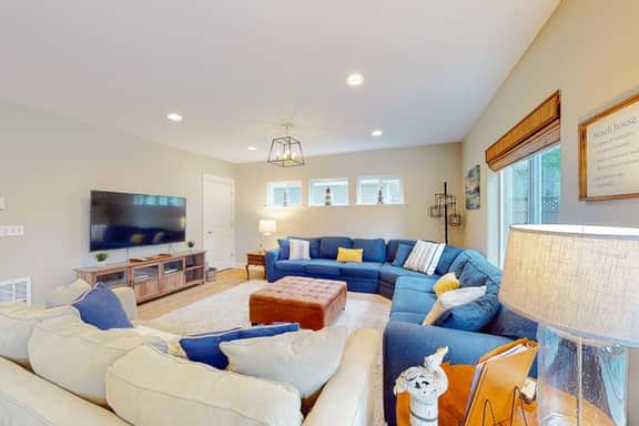 Dog friendly home near the beach with hot tub WiFi Ping Pong and foosball