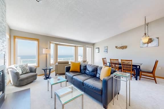 Oceanfront home with picture windows balcony and elevator watch for whales - Image 2