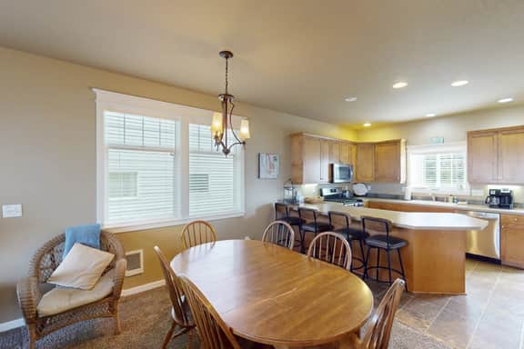 Classic Coastal Home with Ocean View in Quiet Neighborhood - Image 4