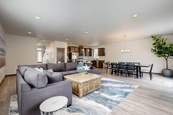 New coastal house with beach access balcony central AC and washer dryer - Image 5