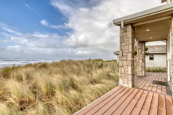 Beachfront home with amazing ocean views entertainment space and balcony - Image 3