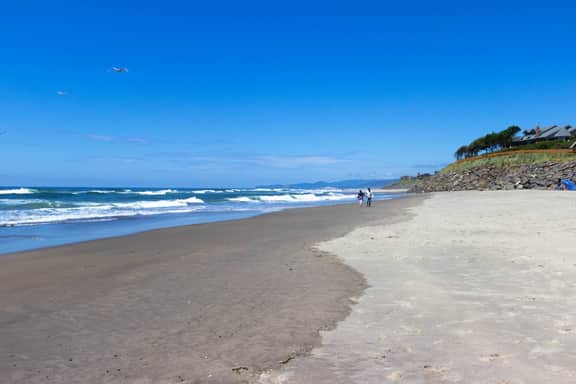 Dog friendly oceanfront condo with amazing ocean views steps to beach - Image 2