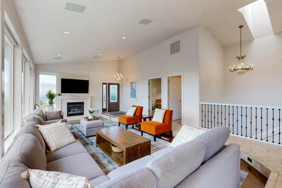 Ocean view home with heated floors private hot tub and multiple decks - Image 5