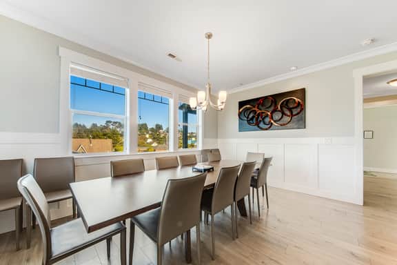400 Feet to the Beach Gorgeous Home with Hot Tub 2 Decks and 4 Bedroom Suites - Image 5