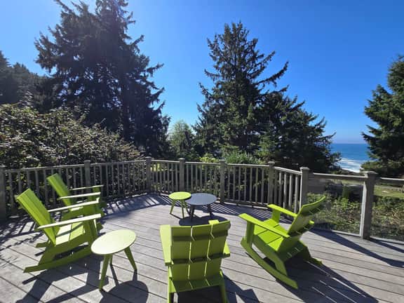 Upscale house with ocean views entertainment and large deck beach nearby - Image 2