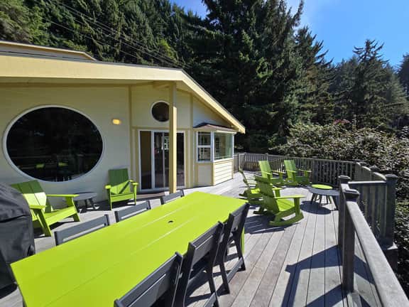 Upscale house with ocean views entertainment and large deck beach nearby - Image 4