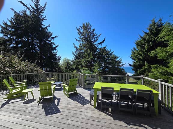 Upscale house with ocean views entertainment and large deck beach nearby - Image 3