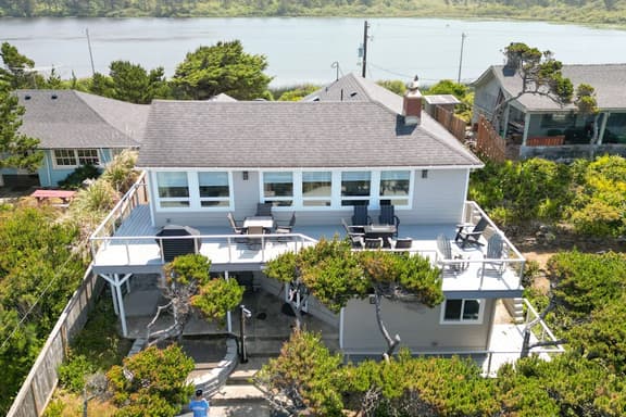 Renovated lake ocean view retreat with hot tub outdoor living and fireplace - Image 1