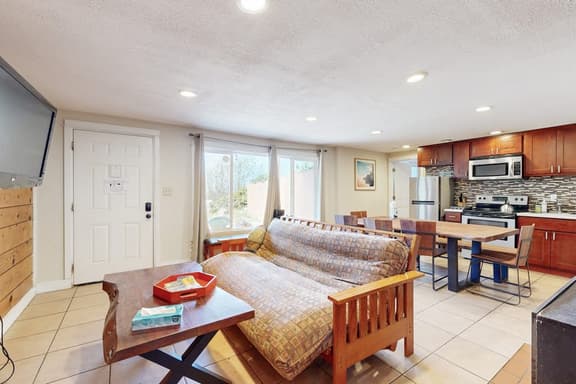 Cozy Coastal Condo with Ocean View Close to the Beach Dogs OK